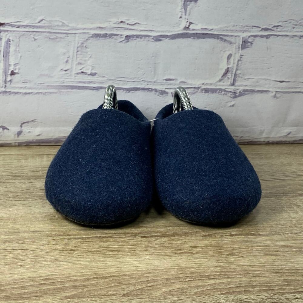 Kyrgies Classic Navy Blue Felted Wool Slippers Women's 36 US 6 Handmade - Picture 2 of 7
